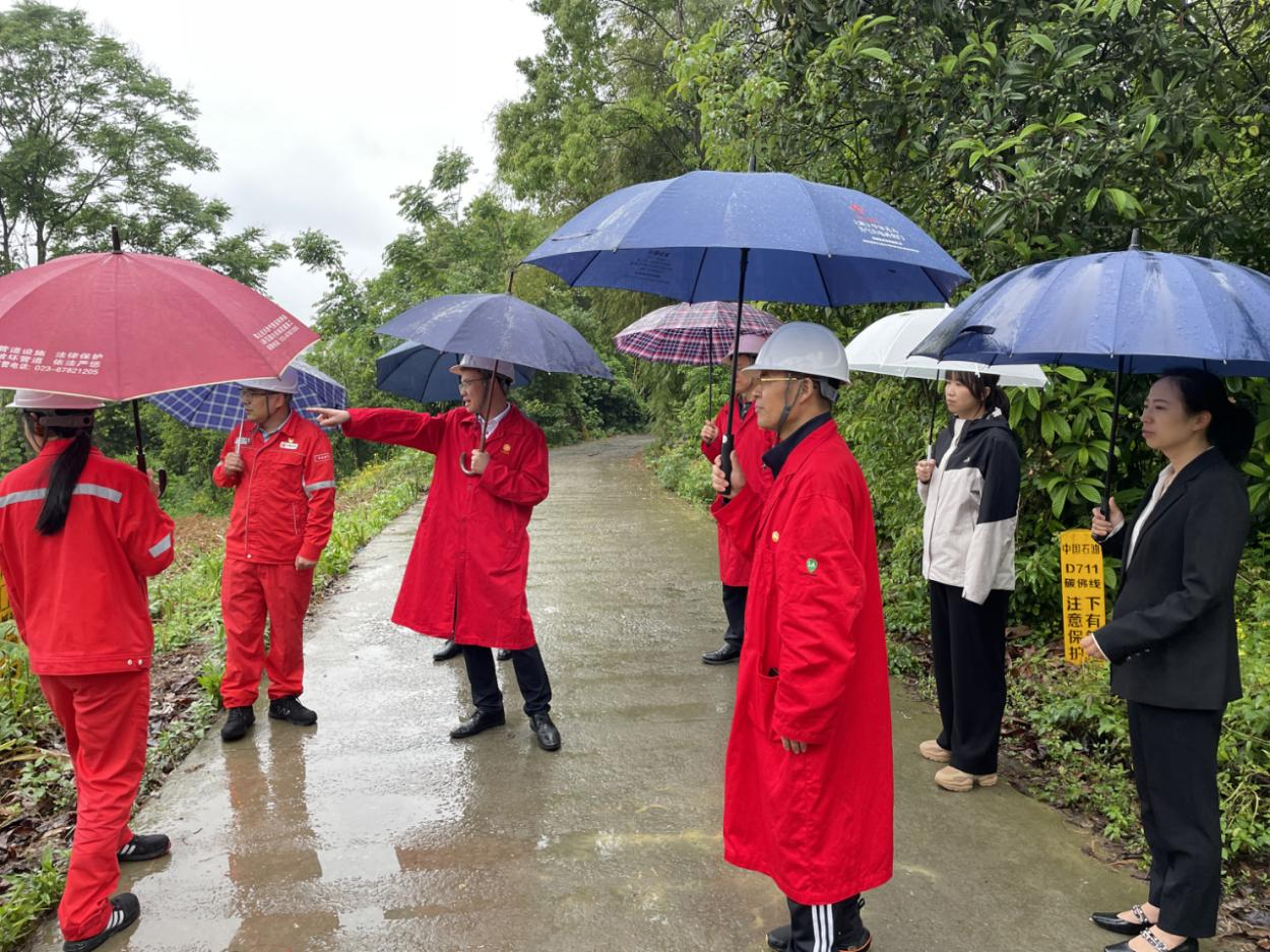 区发展改革委开展油气长输管道保护专项检查