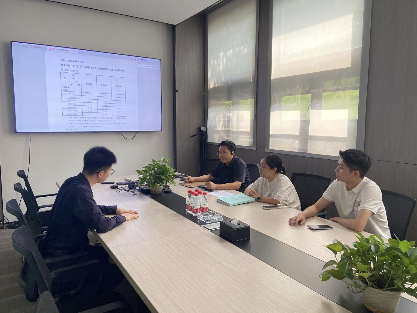 区发展改革委开展跨部门  “双随机、一公开”联合检查