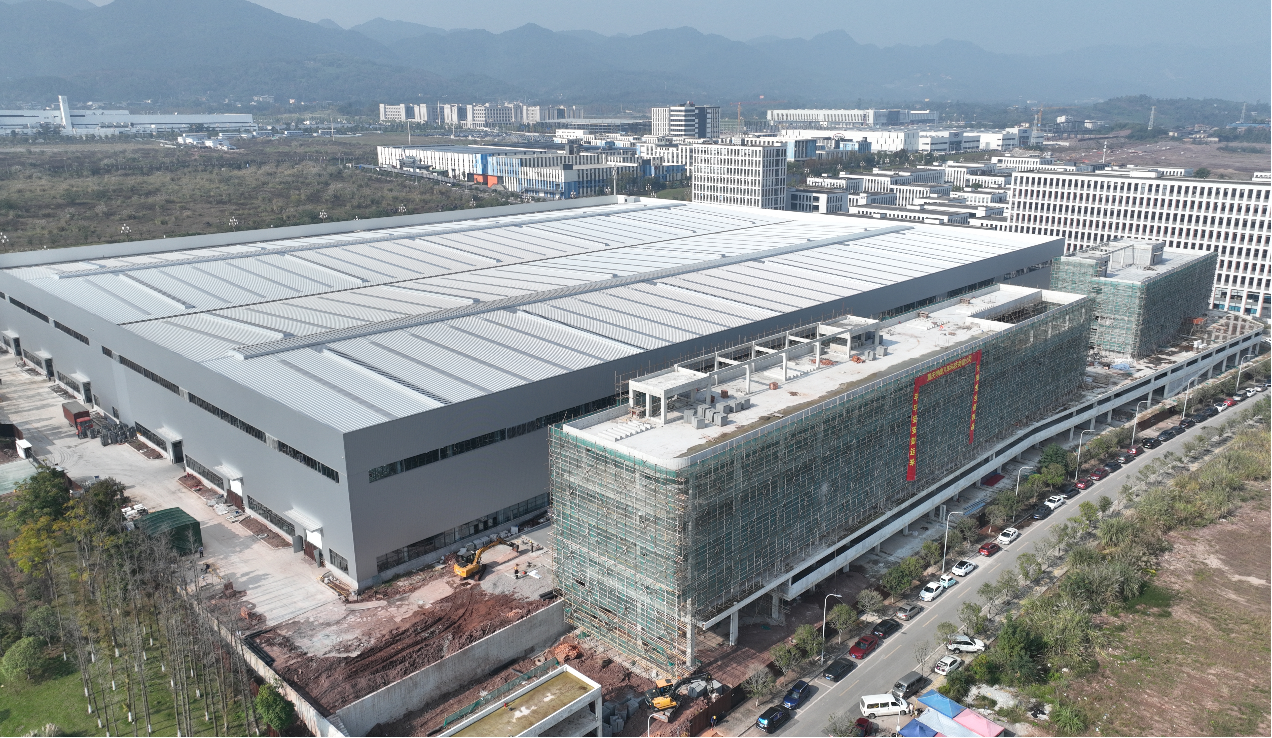 2025年1-11月全区207个重点建设项目完成投资242亿元