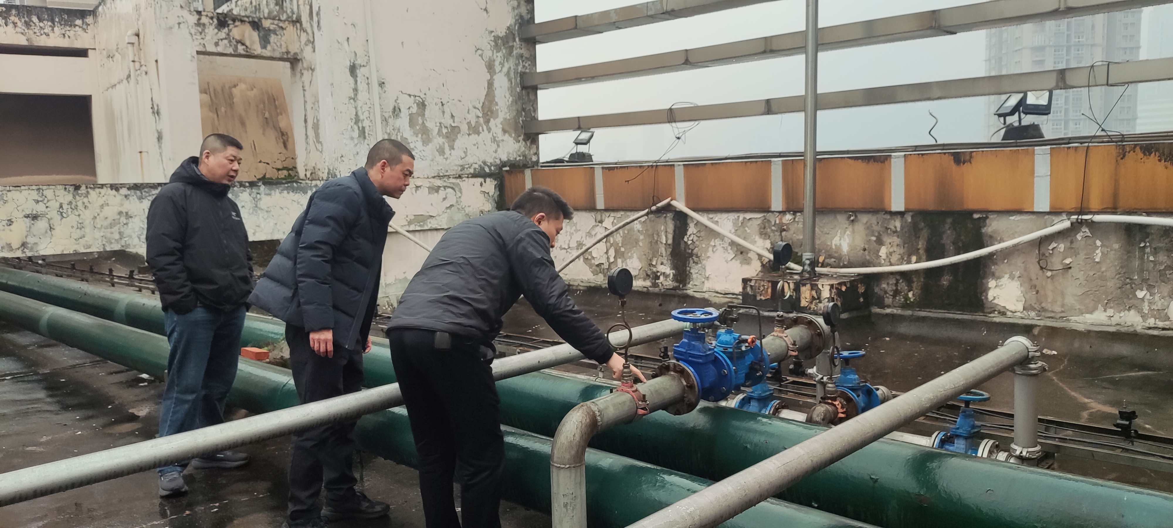 沙坪坝区机关事务管理局开展元旦节节前安全大检查