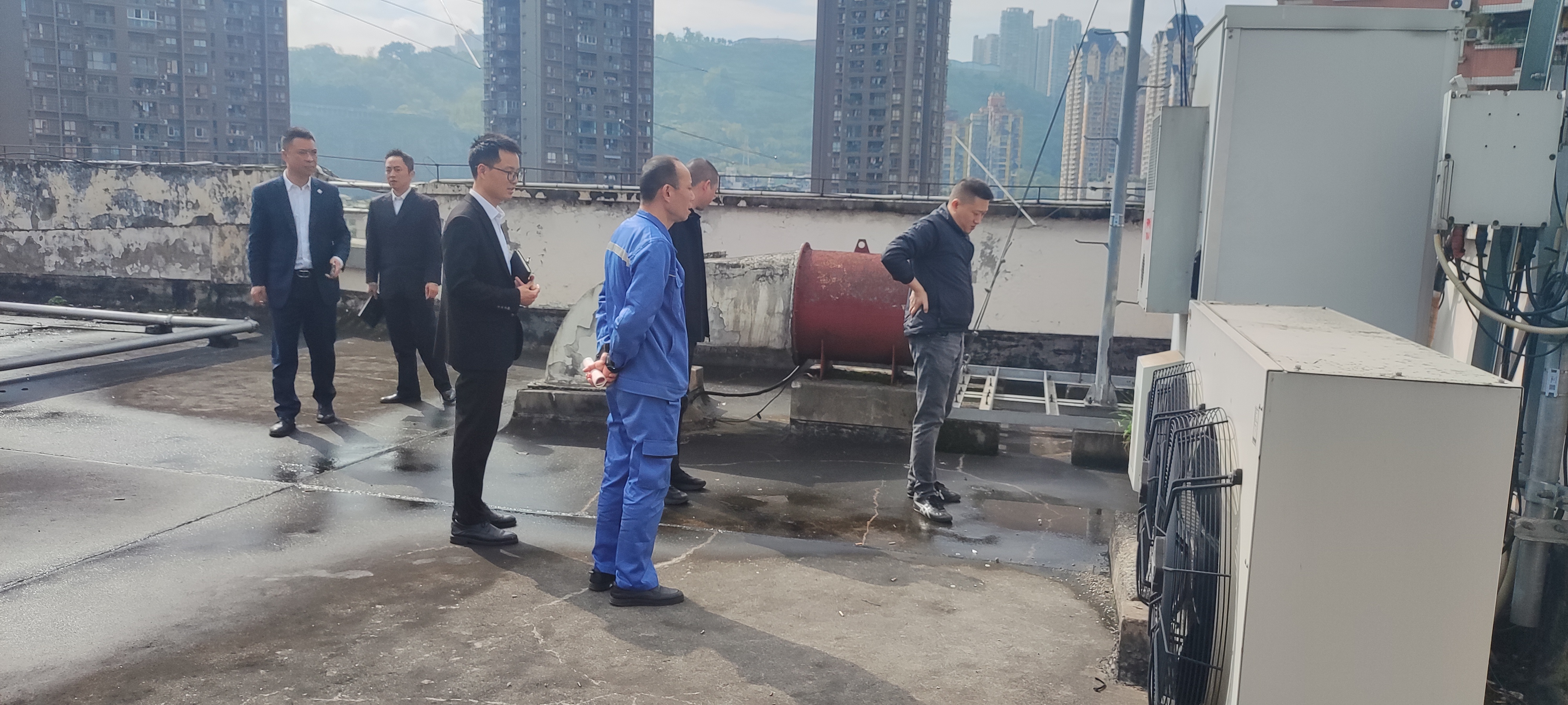 筑牢清明安全防线，精细服务护航平安