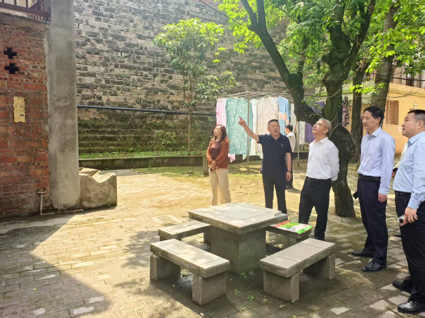 区住房城乡建委组织开展节前安全检查