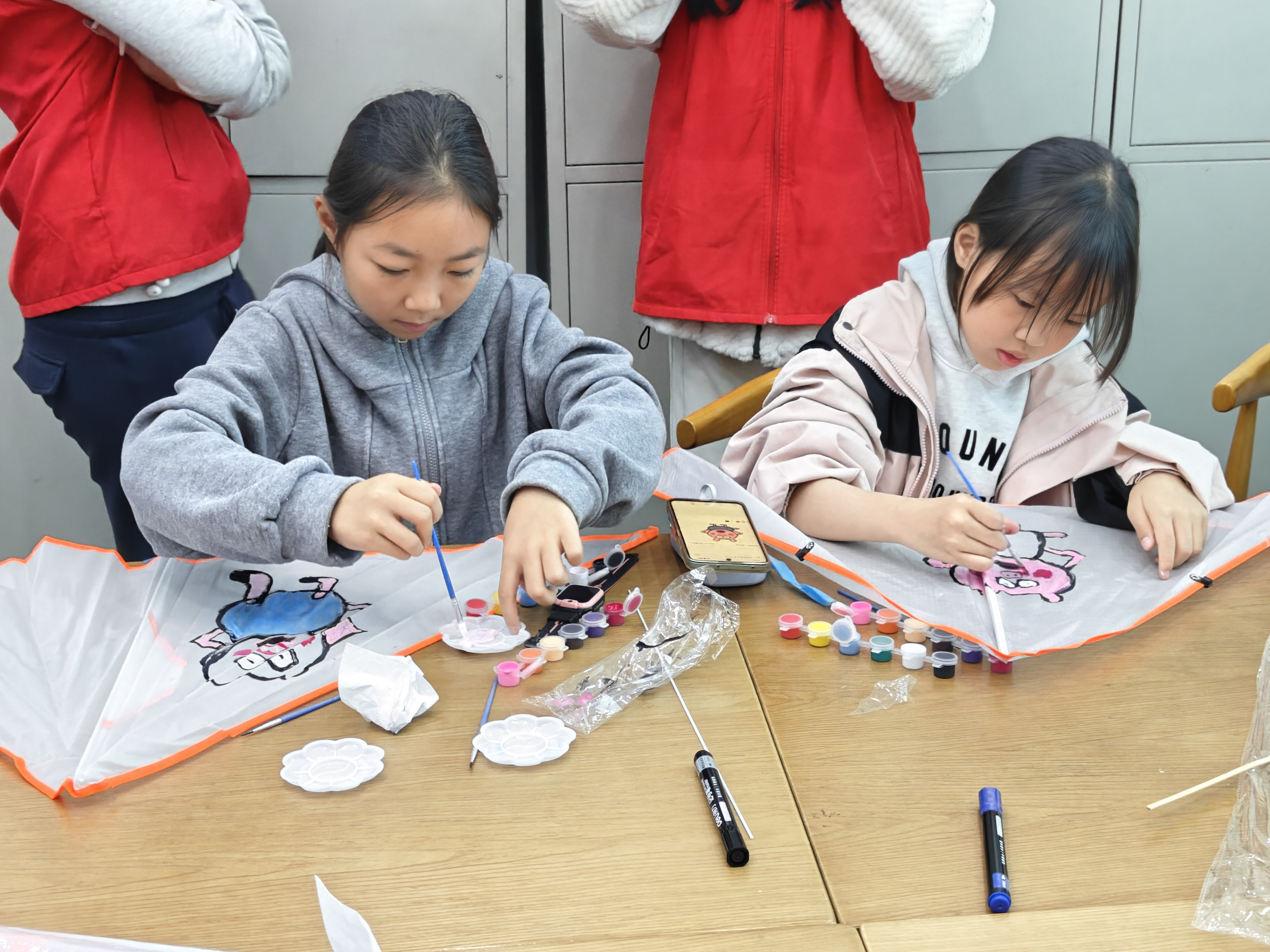 丰文街道丰文社区开展“纸鸢绘春 童梦飞扬”活动