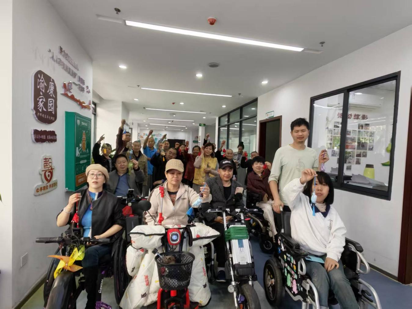 丰文街道残联联合馨小青开展中药香囊DIY活动